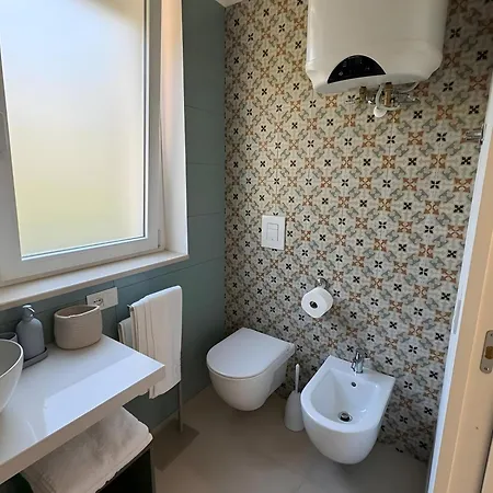 Pilone Del Monaco & Pool